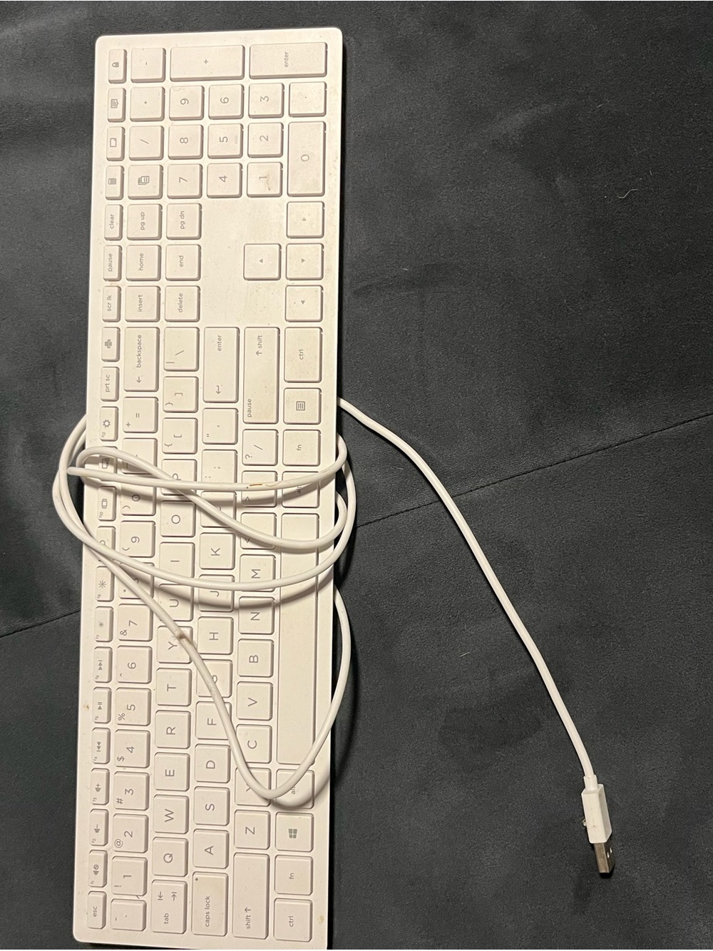 HP White Wired Slim USB Keyboard with Full Numeric Keypad